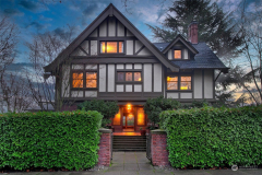 1a0be32f7e82c841fe212bd60ba761b8-full