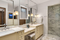 5adb3c1a9566b58a29e401ed20f2195d-full