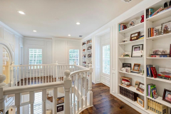 e1aede4ab3463e50bd77e55eb59cfa6f-full