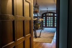 e51981d8f3f26bf72d5805d69f6195b7-full