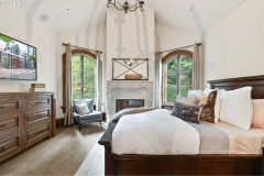 0b94c686ff07ff6217cf921ae4778bff-full