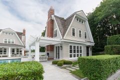 ba18065a0c554b621001362682a7eb3a-full-1