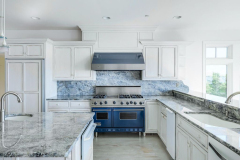 ccf6a6820e1fad23120ac61ddae4d076-full-1