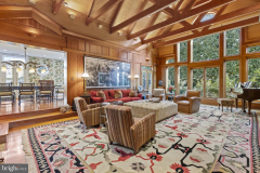 512756e718e9fa27abe839b0eb723808-full