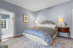 63429ba19c3422481860280737a97002-full