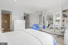 6f8b9daa8ba3b20539766a197a3916db-full