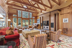 9a58960daf2556de3cab615454ddde3e-full