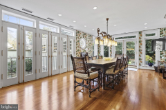 dcde392d8bbbf3760eed4677eeb0a1d7-full