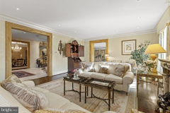 fe97afa23bc0ce3b51f7ebf7d9b52efc-full