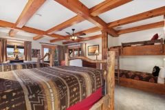 72e84d8f419446fdfd7fe9e15af04f70-full