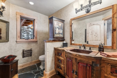 068_307NorthernLights_2069_Custom_Resized_434360191_600x400zip_600x400