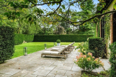 f1887df966665b29fea75a35d8209e46-full