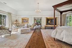 1073798d319218a7567ce40f1775f7e4-full