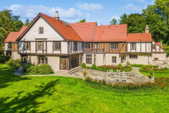 1c2602b2f7be999166424c420eeefca7-full