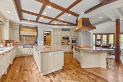 eb7609d06e50ac3c8138c7910b8fd6b3-full