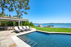 e501b28f4f6c7979433efdc213689fb8-full