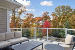 d912ce6b80ecffcc277f668895c4d4ac-full