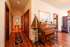 1042c18712640353ae8007e31d667b01-full