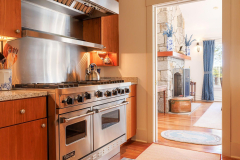 369846590faa8577141a2dcacd3b41d6-full