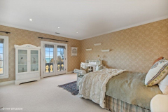 410b702b53d6f3cab04808e5ae3e81f3-full-1