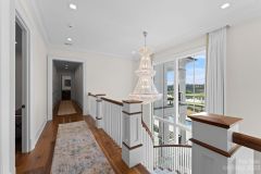 39c39375c75ad6724bc2ce2f683319f1-full