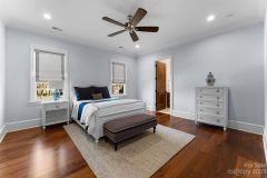 c1f0d53343eecb85ab6ac0bfe7da48e3-full