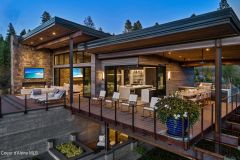 09caabdce2215ed93cbb3ad5b3a1cf1c-full