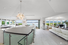 04e3cc69ecf8f1976188534f2ac47a78-full