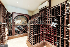 f3b04397256acfa47645fb79e7a23a30-full