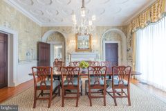 31f70a6e05dfd21f0ef7fb185058c418-full