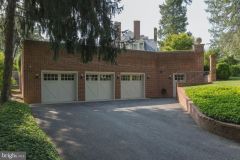 60268866866911288d9f1f288c9420a5-full