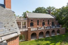 72790afef764b1009e220601f48e153d-full