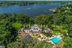 99653190b1f12f32b8a65afc40095ea2-full