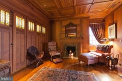 b4a080a1c9f70fedc5ce1a3ed333c4cd-full