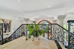 91297d503093979c9dd3483f32f097a0-full